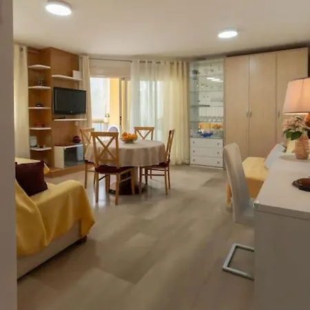 Apartamento En Con Piscina, Centrico, Playa Appartement Dénia