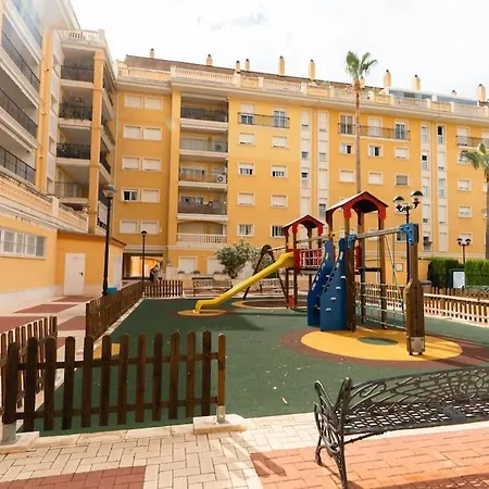 Apartamento En Con Piscina, Centrico, Playa Dénia