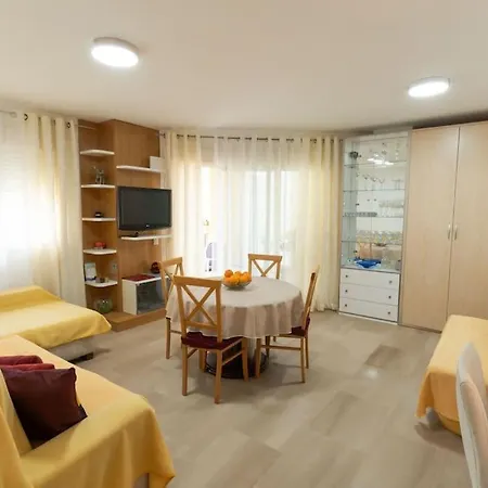شقة Apartamento En Con Piscina, Centrico, Playa